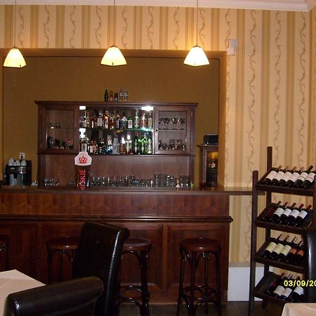 Pensjonat - Restauracja Zolty Domek Szczecinek Luaran gambar